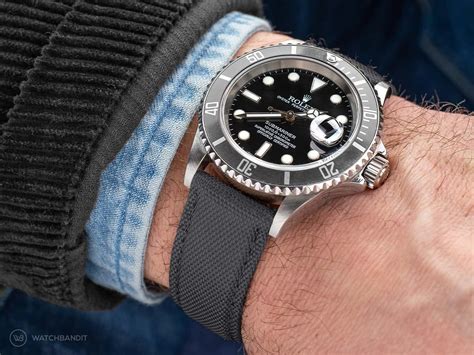 rolex submariner con cinturino nato|rolex submariner bracelet.